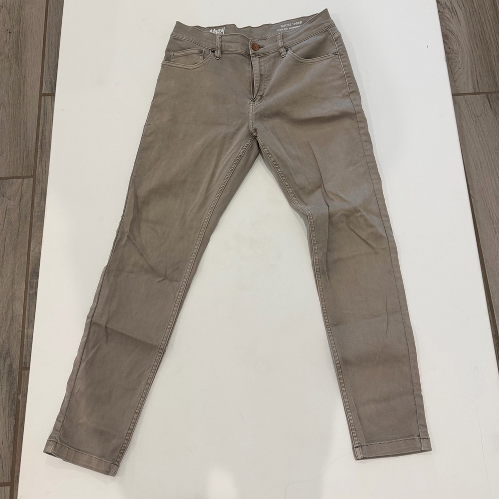 Mugsy Jeans Buck Taper NWOT
